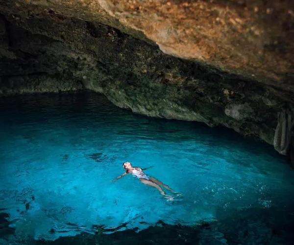 Lobo Bed & Breakfast Tulum