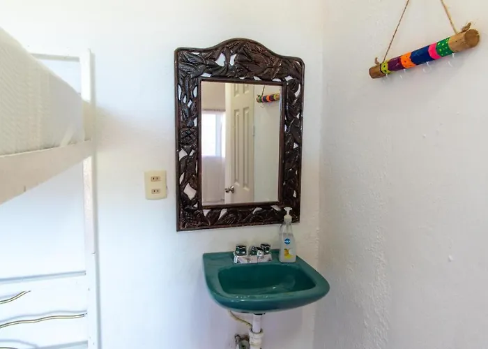 Lobo Bed and breakfast 2*